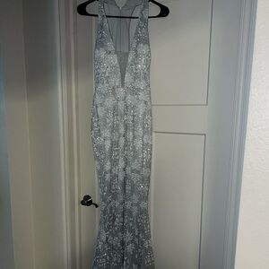 Prom dress, super form fitting and adorable on.